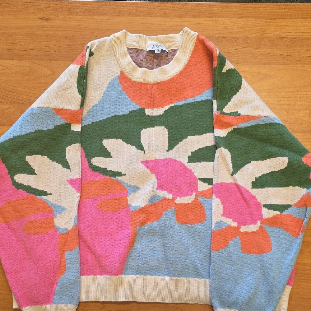 Floral Patterned Sweater Oversized, Size M
